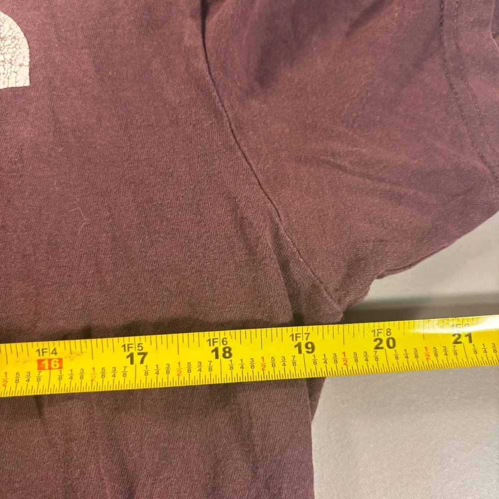 The North Face T-Shirt Mens Medium Burgundy Maroon Short‎ Sleeve Logo Tee